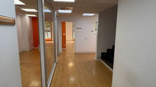 Local comercial en alquiler en La Dreta de l'Eixample en Barcelona