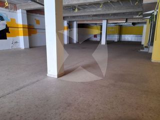 Local comercial en alquiler en Maria Auxiliadora - Barriada LLera en Badajoz