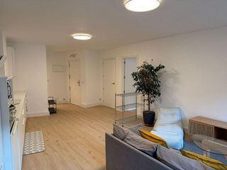 Estudio en alquiler en Falperra - Santa Lucía en Coruña (A)