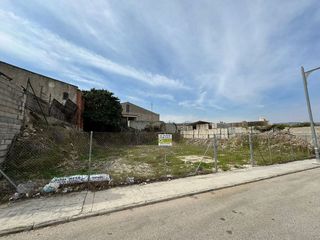 Terreno en venta en Pego