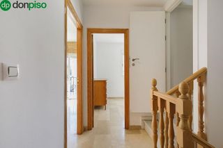 Casa adosada en venta en Ogíjares