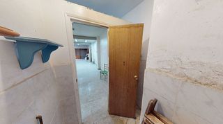 Local comercial en venta en Carrús Est - Camí dels Magros en Elche