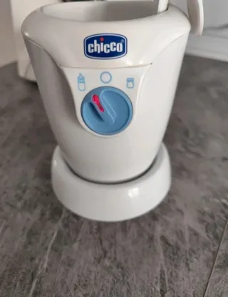 Scaldabiberon e pappa Chicco
