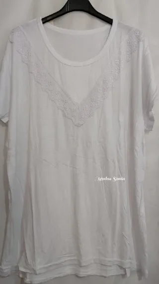 Camiseta  con encaje mujer