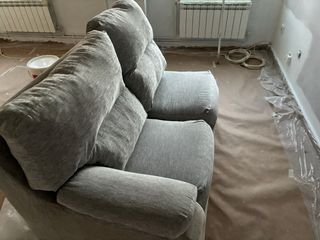 Sofá de 2 plazas gris