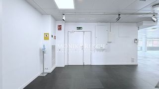 Oficina en alquiler en Les Corts en Barcelona