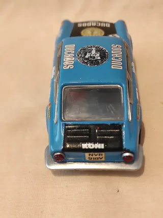 SEAT 850 COUPÉ "DUCADOS" SCALEXTRIC CON CHASIS 3D.