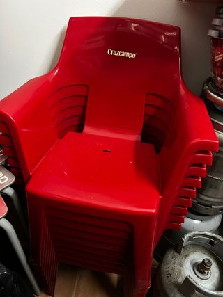 Sillas Cruzcampo Rojas Apilables