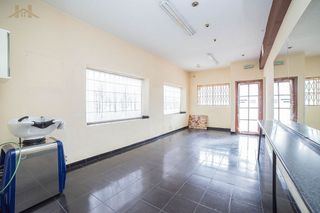 Local comercial en venta en La Avanzada - La Cueva en Fuenlabrada