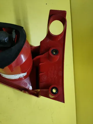 PILOTO TRASERO DERECHO SEAT LEON II (EXTERIOR)