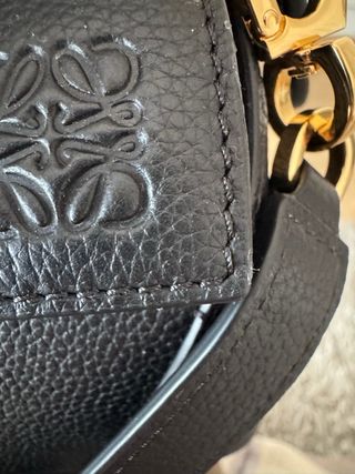 Precioso bolso  Loewe Puzzle Negro cuero
