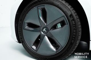 Tesla Model 3 Gran Autonomía AWD