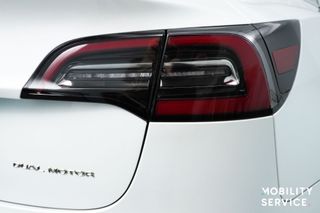 Tesla Model 3 Gran Autonomía AWD