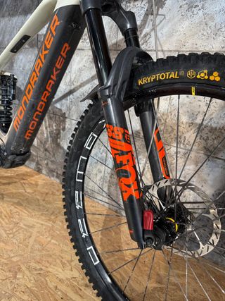 Mondraker Crafty Carbon R