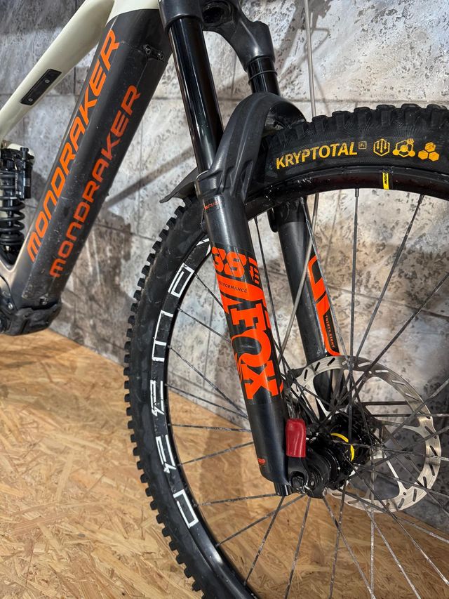 Mondraker Crafty Carbon R