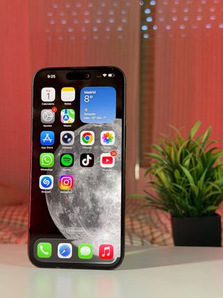 iPhone 15 Pro Max 256GB 85%