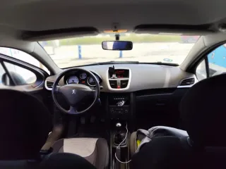 Peugeot 207 2009