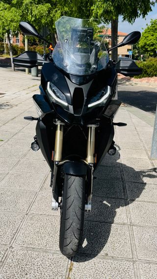BMW S1000XR Negra