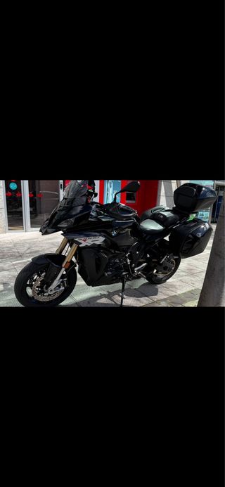 BMW S1000XR Negra