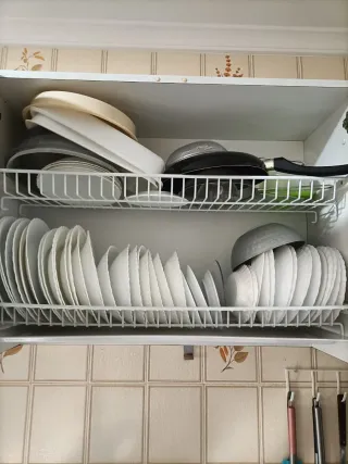 Incluye lavavajillas fregadero y hornilla el largo