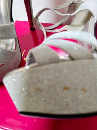 Tacones plateados plataforma talla 36