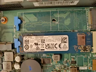 Lenovo ThinkCentre M75q Gen 5