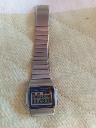 Reloj Seiko Quartz LC Cronógrafo Plata