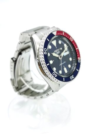 Reloj Seiko 5 Sports SRPD53K1 Automático 42mm