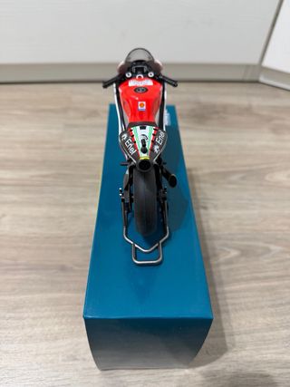 Ducati Desmosedici GP12 Valentino Rossi 2012