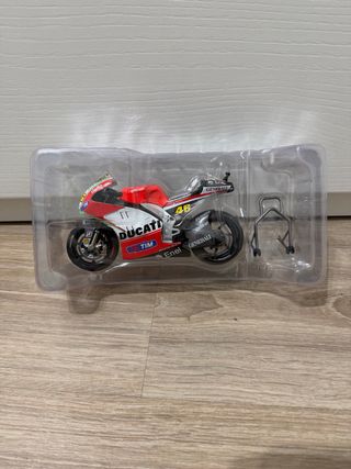 Ducati Desmosedici GP12 Valentino Rossi 2012