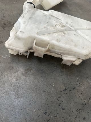 Depósito agua limpiaparabrisas 5Q0955449