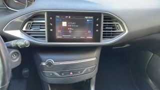 Peugeot 308 PureTech 110 S&S Style 81 kW (110 CV)