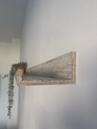 Estante de madera vintage