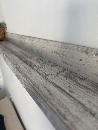 Estante de madera vintage