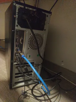 PC Gaming RTX 4060 i5-13600k DDR5 16GB RAM