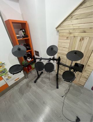 Batería Electrónica Alesis