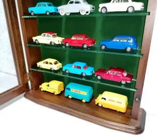 ANTIGUA VITRINA PARA COCHES DE COLECCIÓN 1:43