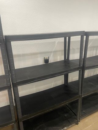 Estantería PVC Negra Garaje