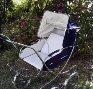 Carrito de bebé clásico