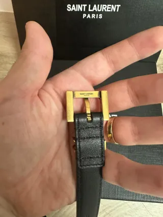 Cinturón YSL Negro Hebilla Dorada 90cm
