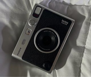 Cámara Instax Mini Evo Fujifilm