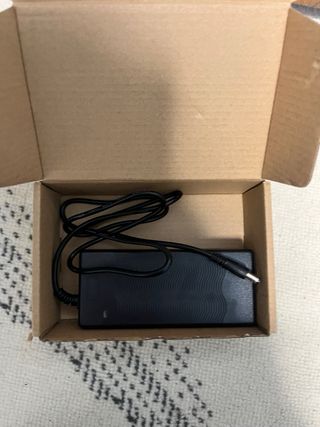 Cargador Patinete Eléctrico