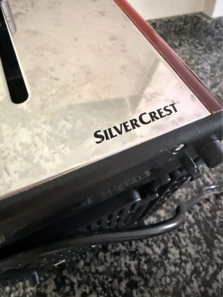 Tostadora SilverCrest Roja 920W con Rejilla