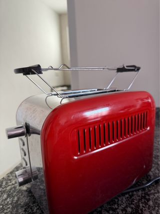 Tostadora SilverCrest Roja 920W con Rejilla