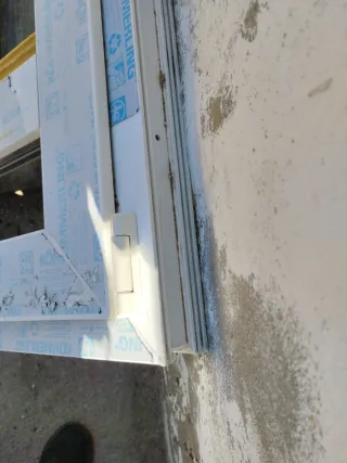 Puerta PVC Kommerling