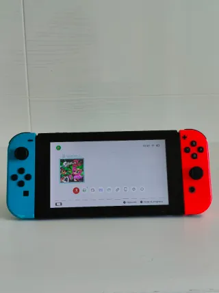 Nintendo Switch con Funda y Accesorios