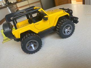 Coche JEEP Juguete Amarillo