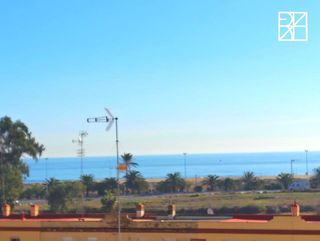 Piso en venta en Playa Puerto de Sagunto en Sagunto