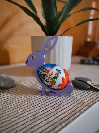 Porta ovetti Kinder coniglio viola