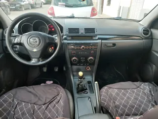Mazda 3 2005